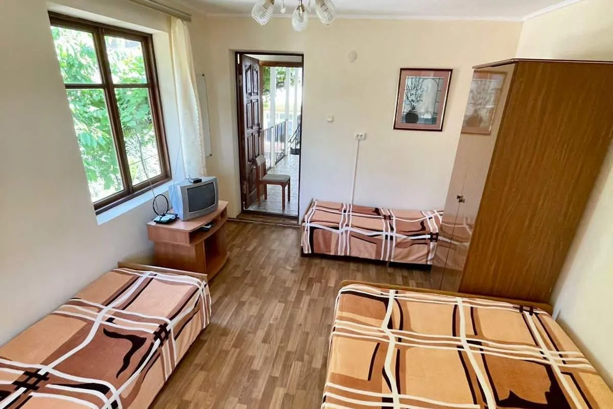 Тенистый дворик, Лазаревское — photo 24