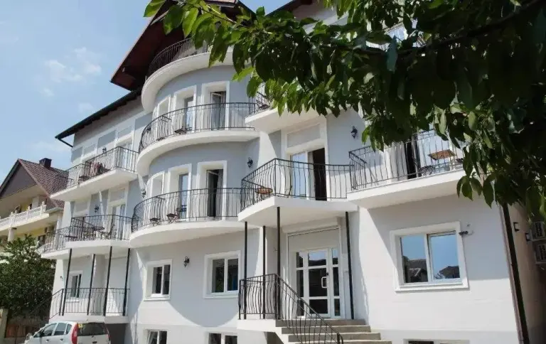 Villa-Flora