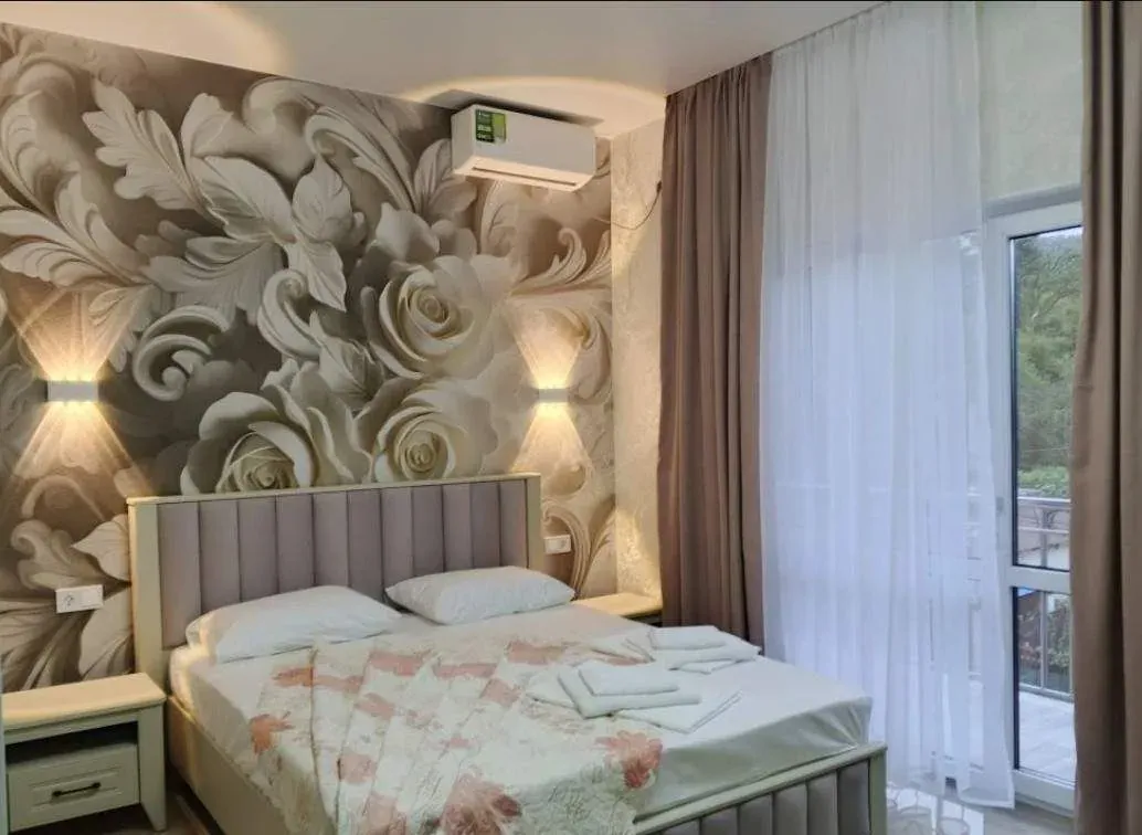 Елена, Лоо — foto 5