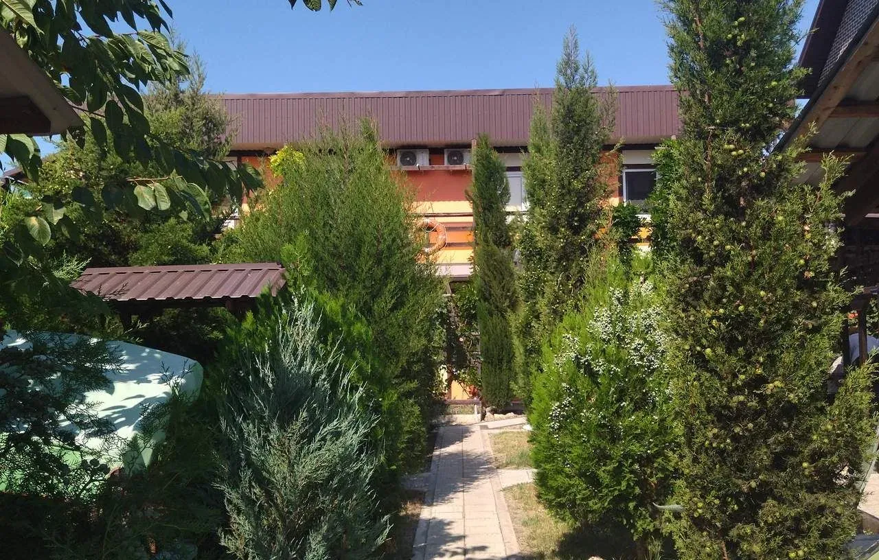 Берлога, Благовещенская — photo 1