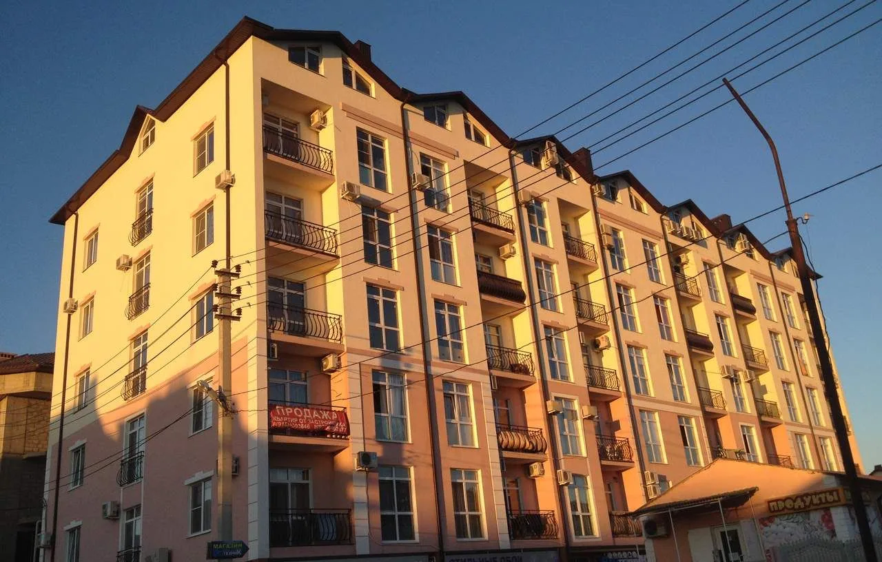 Квартира «Евротрёшка до 10 спальных мест под ключ», Кабардинка — фото 2