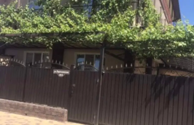 Этаж под ключ в гостевом доме
