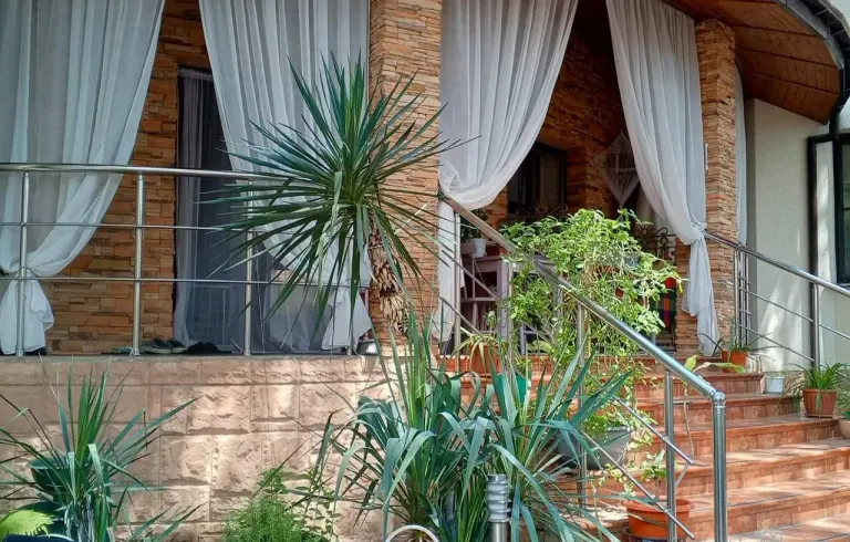 Марина