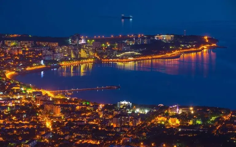 Панорама Хауз