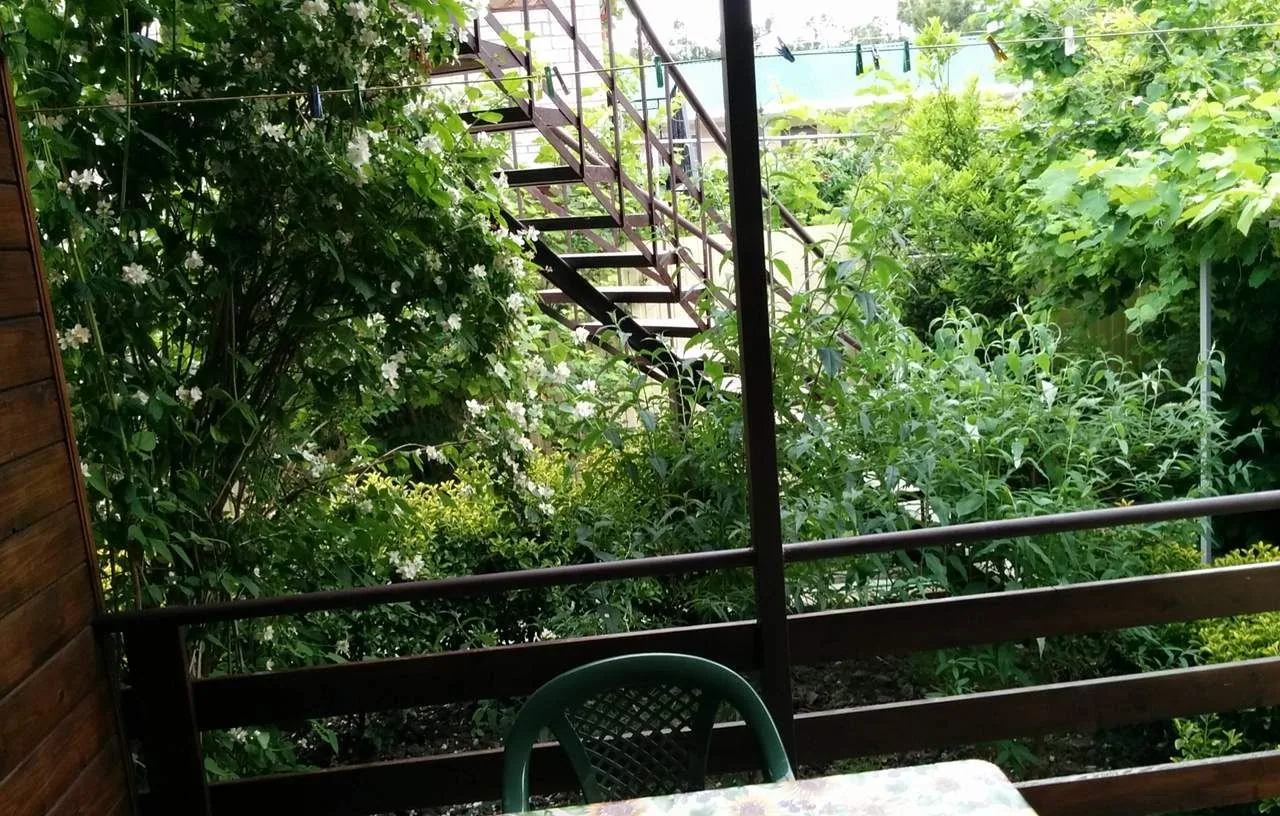 Гостевой дом Номера с личными кухнями, домик «под ключ», Геленджик — фото 36